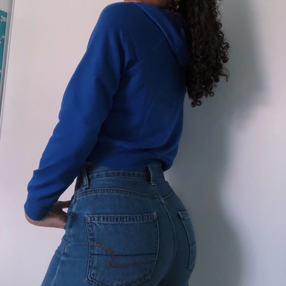 🦋3 for 30🦋 CROPPED HOODIE - BLUENOTES - Picture 2 of 2